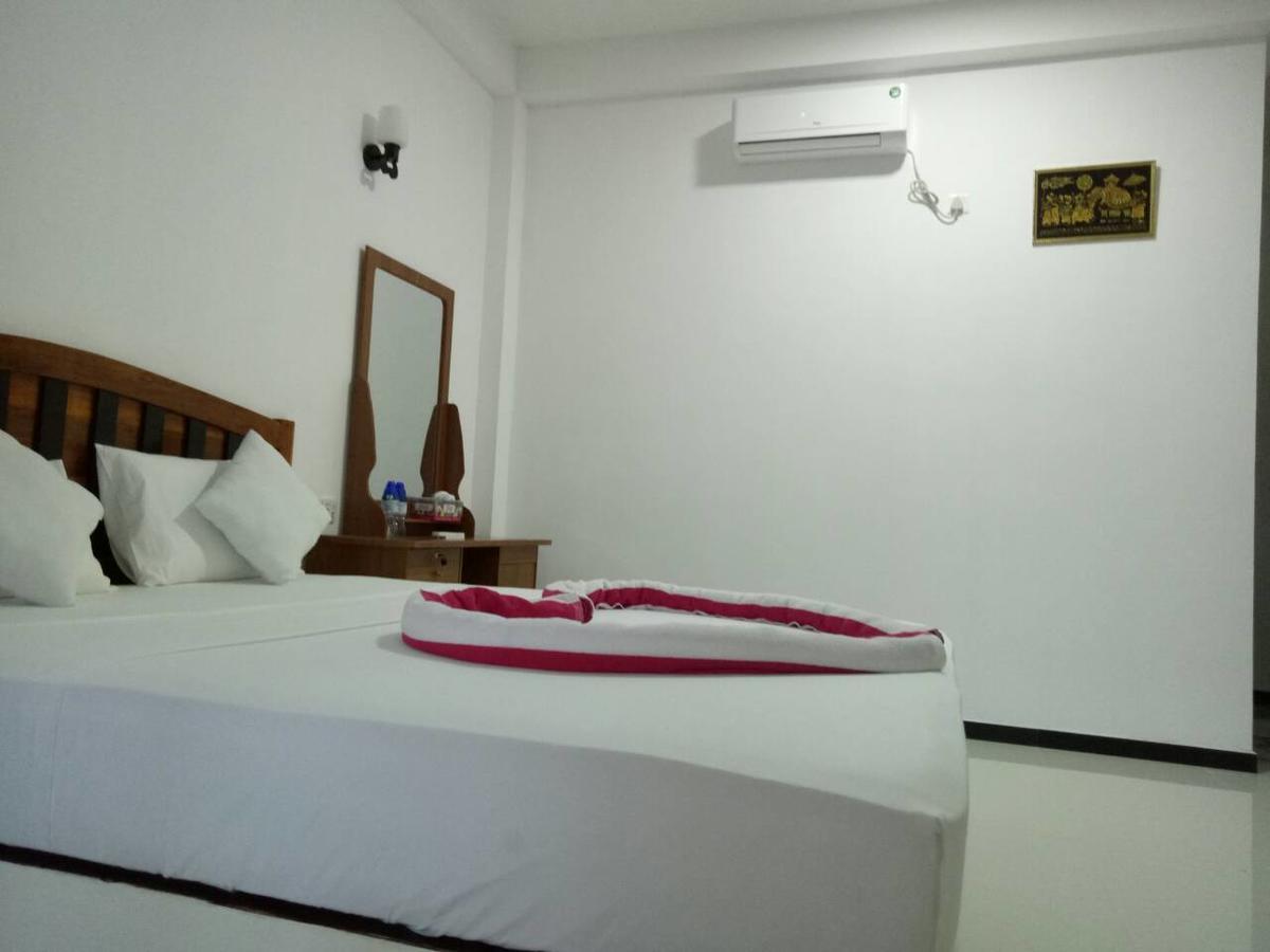 White Lion Paradise Dikwella Batigama Exterior photo